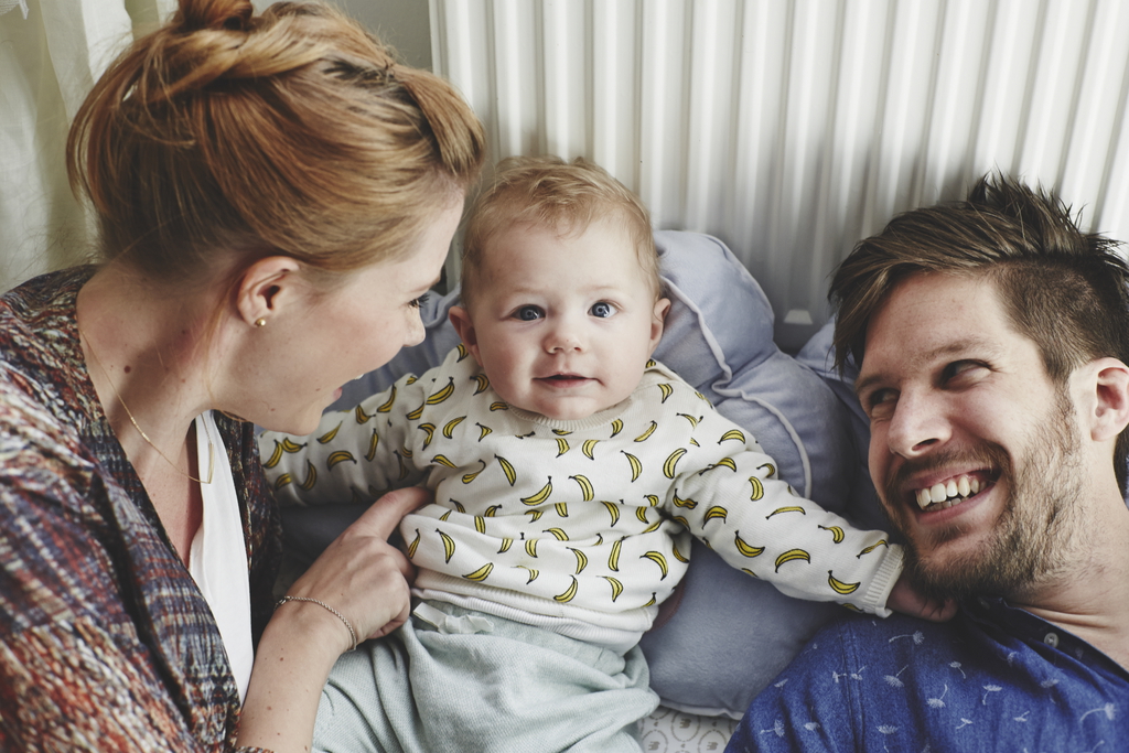 Les couples mariés avec enfants restent le modèle familial majoritaire en Suisse.