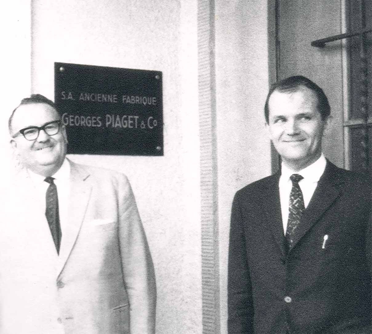 Valentin Piaget et Gérald Piaget ont repris l'entreprise en 1943, et en font une marque horlogère et joaillère. On les voit ici en 1955. (Document fourni par la maison). 