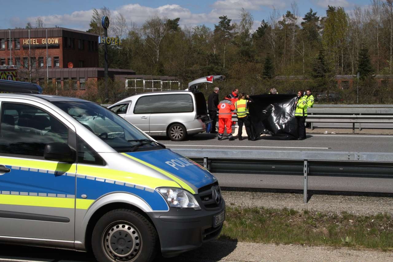 L'accident est survenu sur le tronçon reliant Berlin à Hambourg.