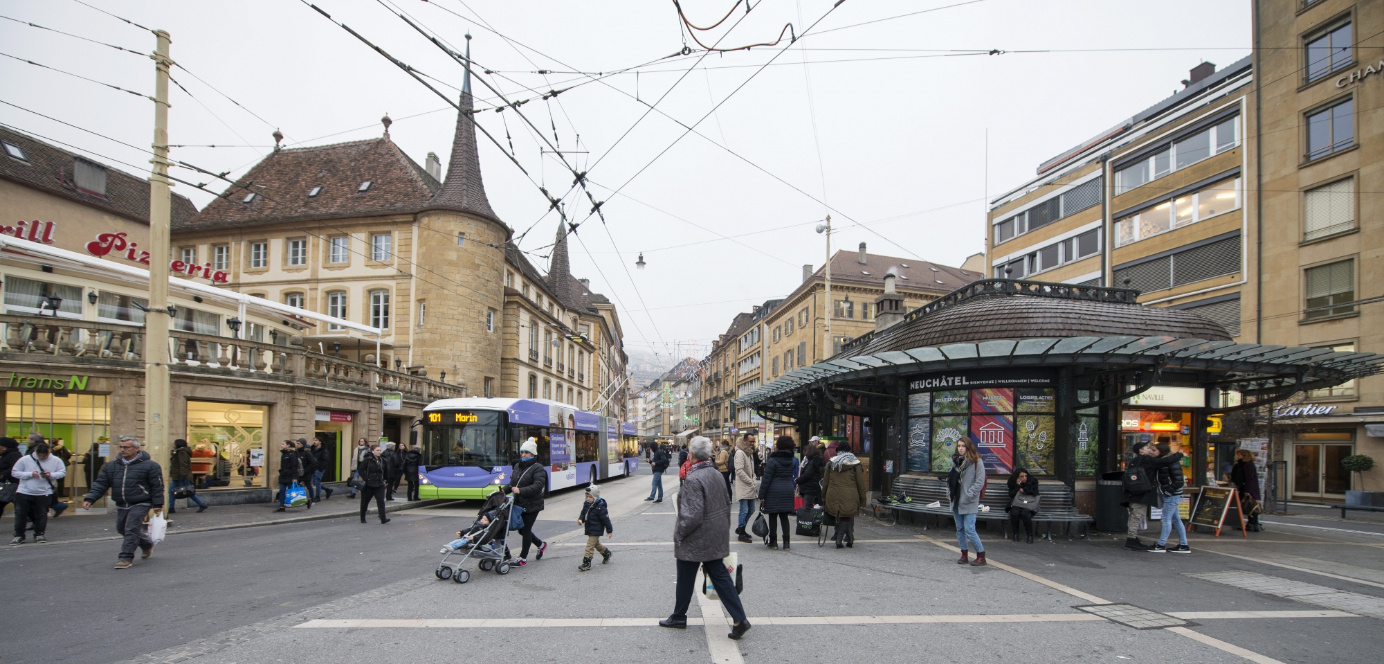 Les autorités de Neuchâtel lancent la chasse aux surfaces commerciales vides au centre-ville.