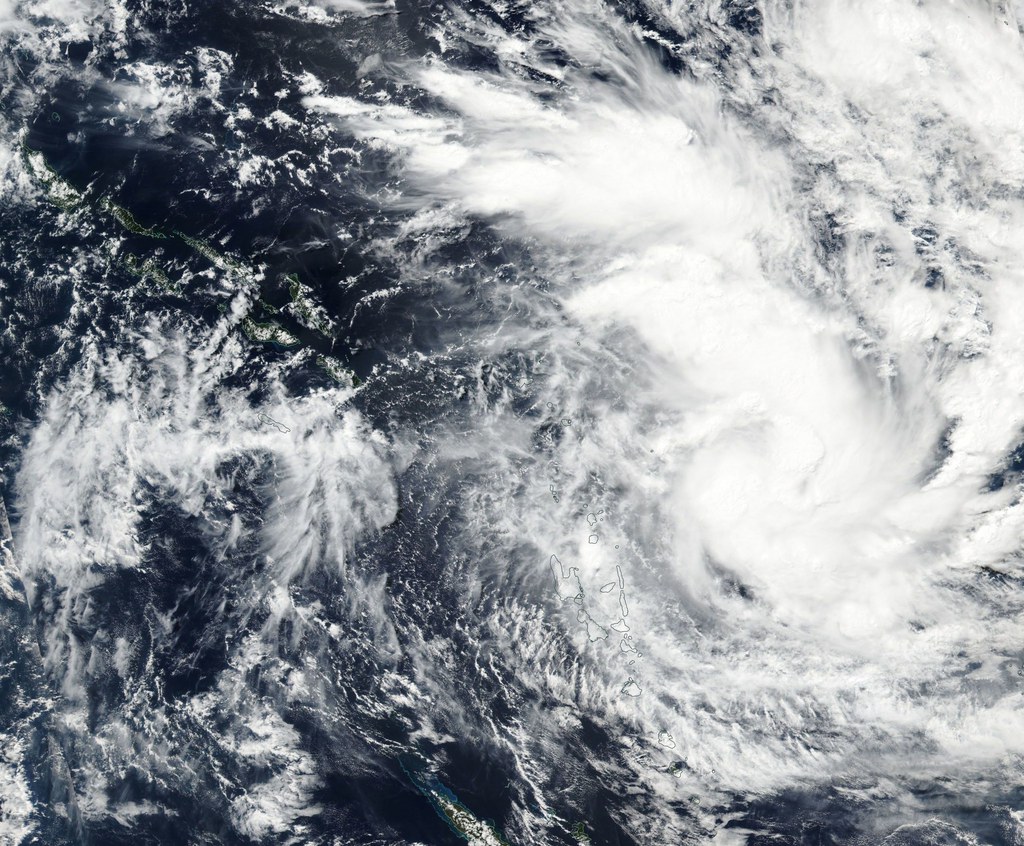 Le cyclone Donna génère près de son centre des vents de 150 km/h avec des rafales à 210 km/h.