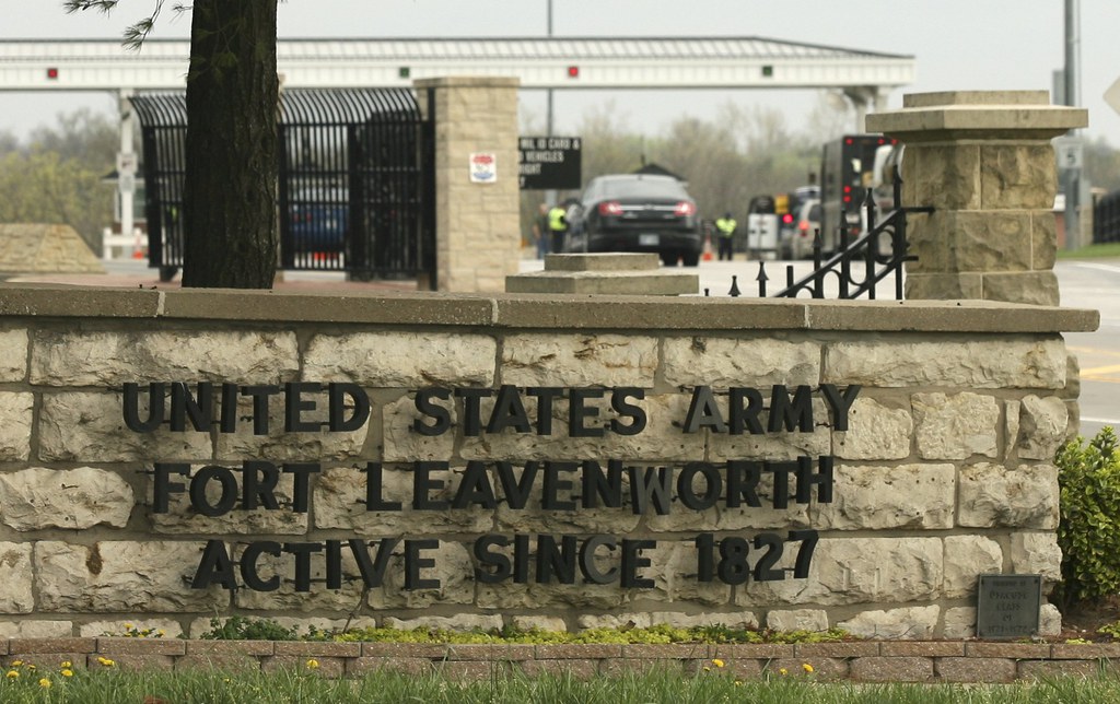 Chelsea Manning a quitté la prison de Fort Leavenworth, dans le Kansas, ce mercredi.