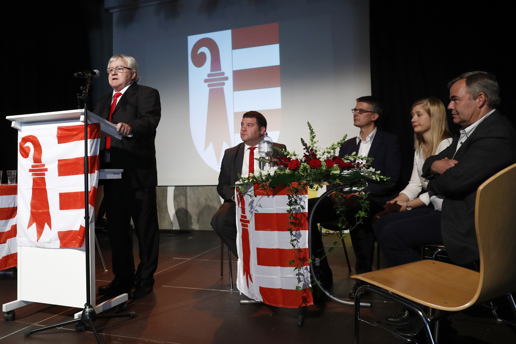 Marcel Winistoerfer, le maire de Moutier, soutient activement la campagne en faveur du Jura. 