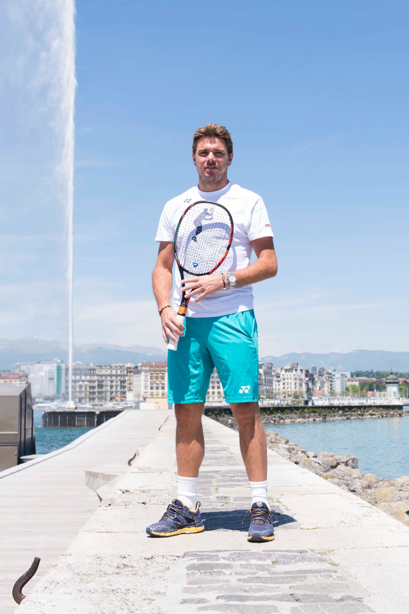 SwitzerlandÄôs tennis player Stanislas "Stan" Wawrinka poses near the GenevaÄôs water jet before the Geneva Open ATP 250 Tennis tournament, in Geneva, Switzerland, Monday, May 22, 2017. (KEYSTONE/Thomas Delley)
 SWITZERLAND TENNIS GENEVA OPEN ATP 250