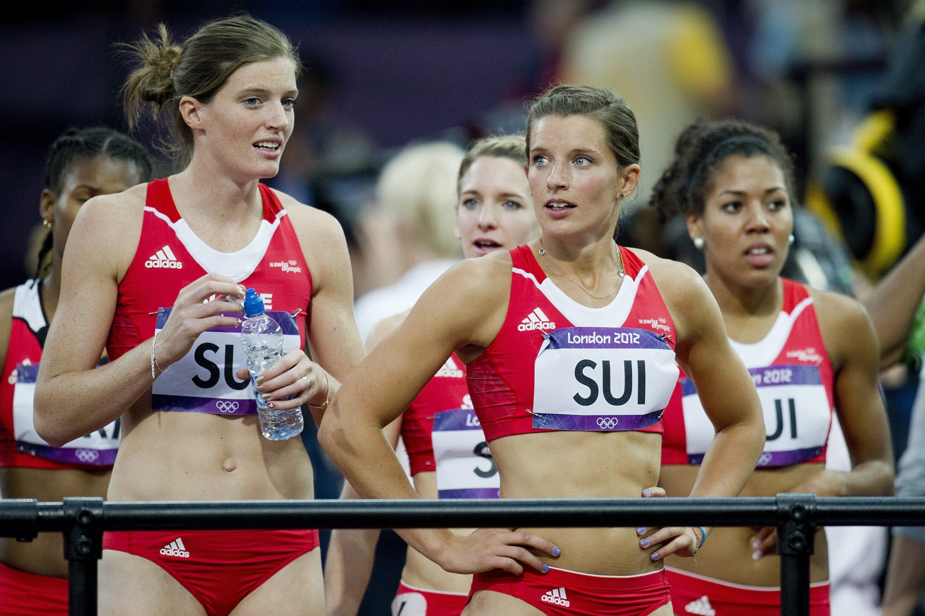 Lse relayeuses suisses, Lea et Ellen Sprunger en tête, n'iront pas en finale.
