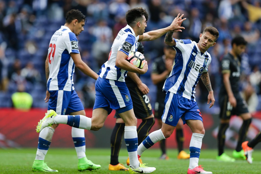 Le FC Porto sera par exemple privé d'une partie des revenus de la Ligue des Champions.