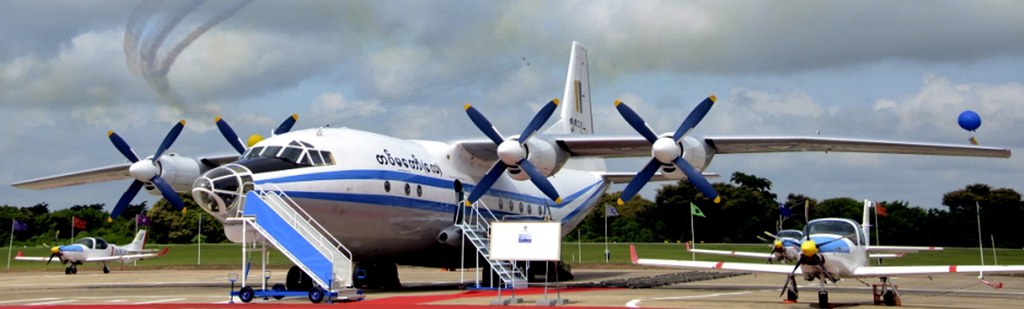 C'est un avion de ce type, un Shaanxi Y-8, de l'armée birmane, qui est porté disparu.