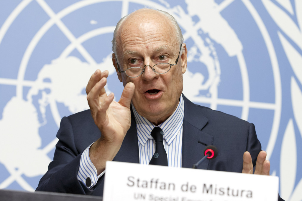 "Nous ne travaillons pas dans le vide", a affirmé Staffan de Mistura après avoir rencontré l'ambassadeur syrien à l'ONU à New York Bachar al-Jaafari.