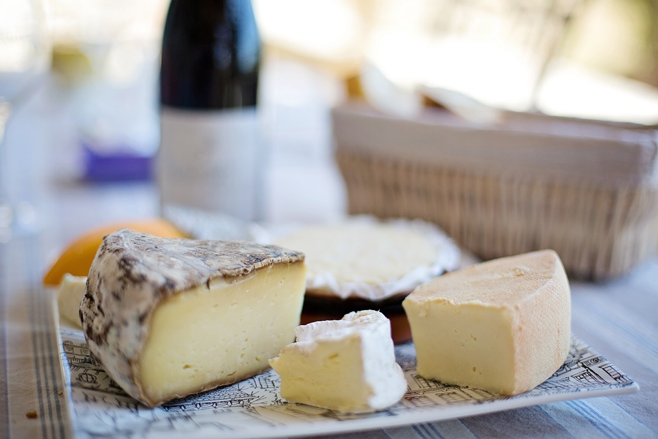 Certains fromages sont notamment considérés comme cétogènes.