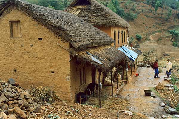 Selon un tribunal indien, ne pas  proposer de toilettes à l'intérieur relève de la cruauté. 