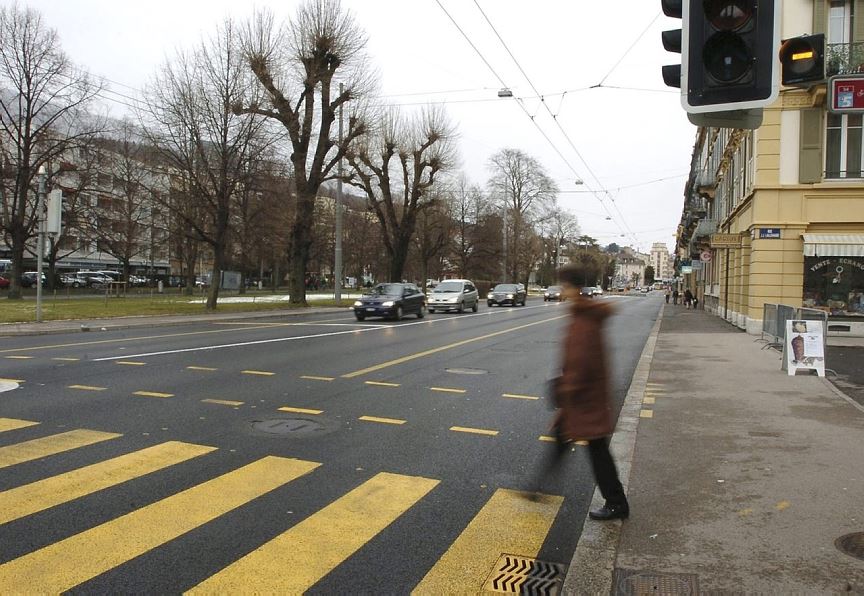 L'accident s'est produit sur l'Avenue du 1er mars à Neuchâtel.