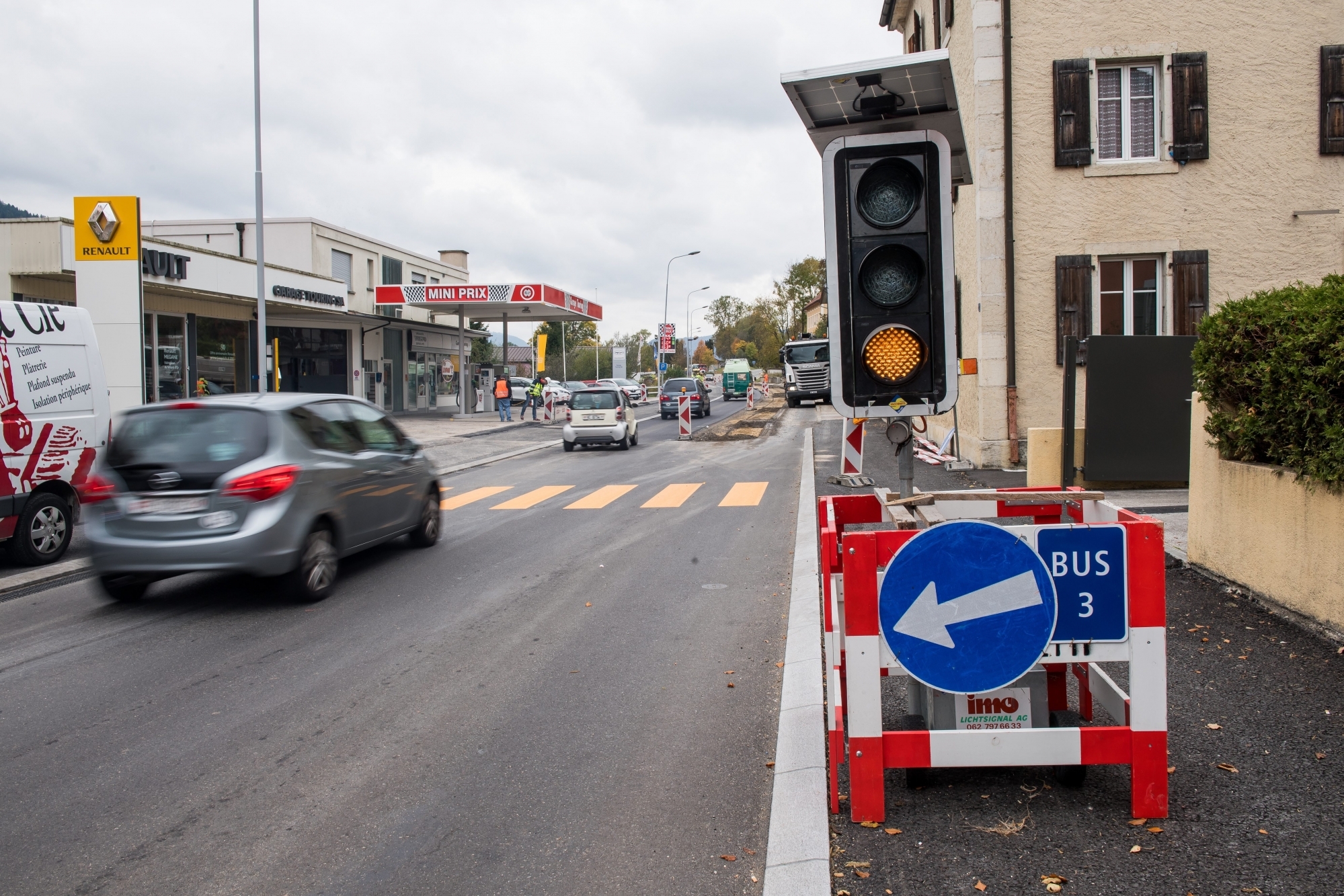 Les travaux sont aujourd'hui menés entre le garage Touring et la sortie de Travers en direction de Couvet.