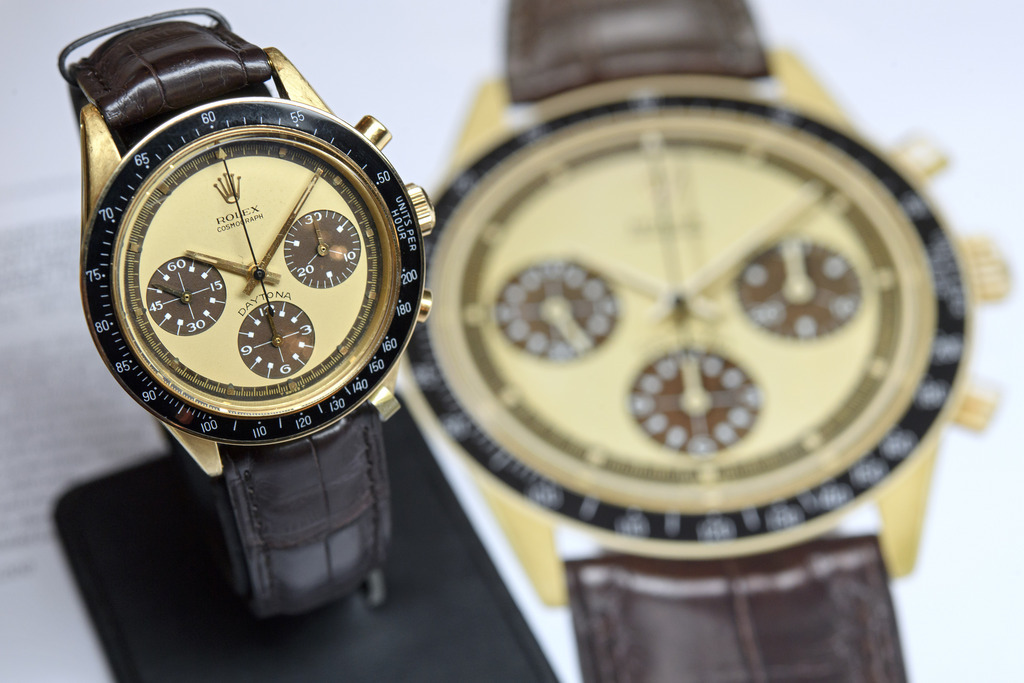 C'est un record pour une montre-bracelet vendue aux enchères. 