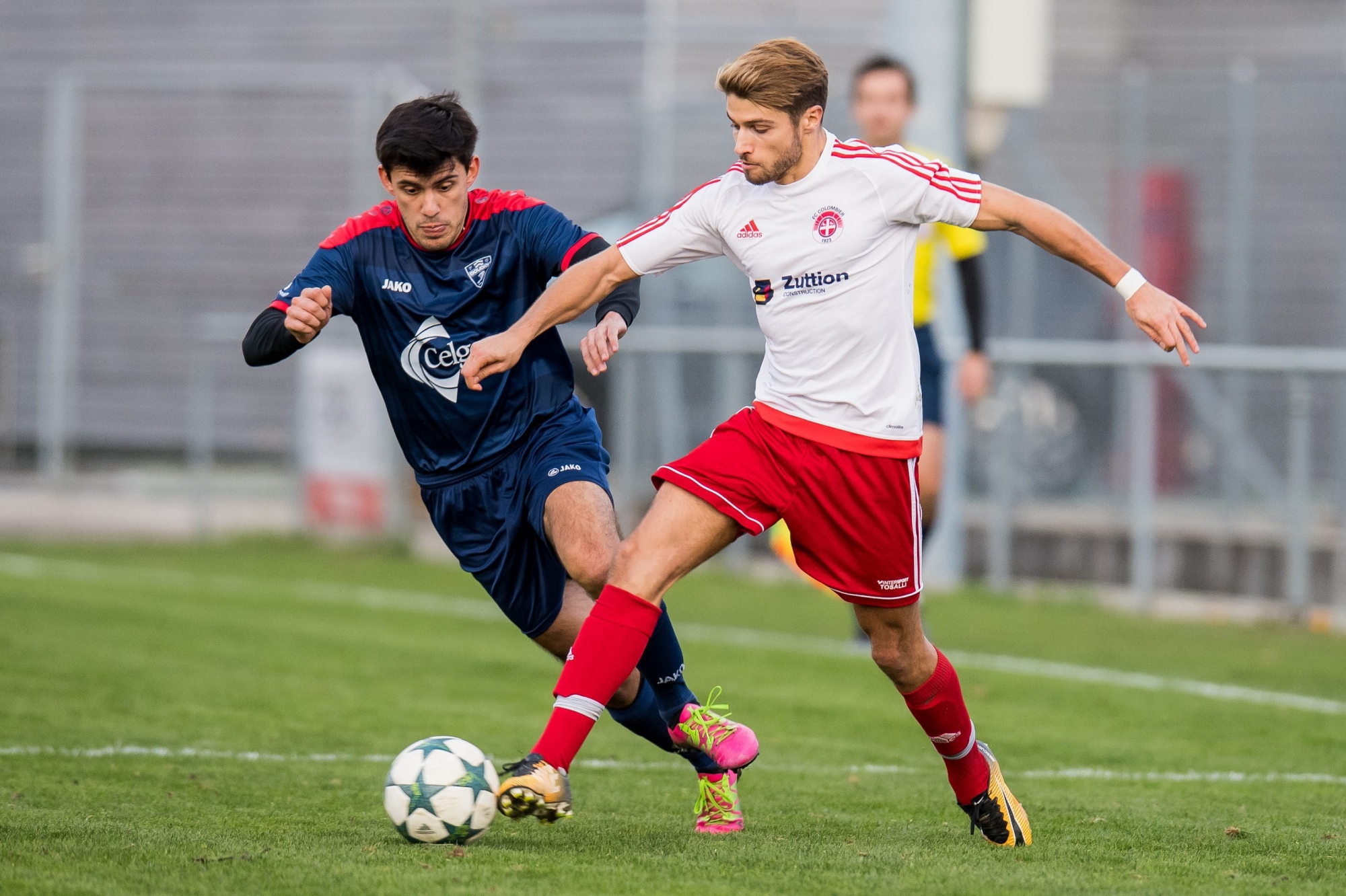 Football deuxieme ligue : Colombier - Boudry

En bleu Yoann Suozzi (3) et en blanc Marc Nicati (7)

Colombier, le 28 octobre 2017

Photo : Lucas Vuitel