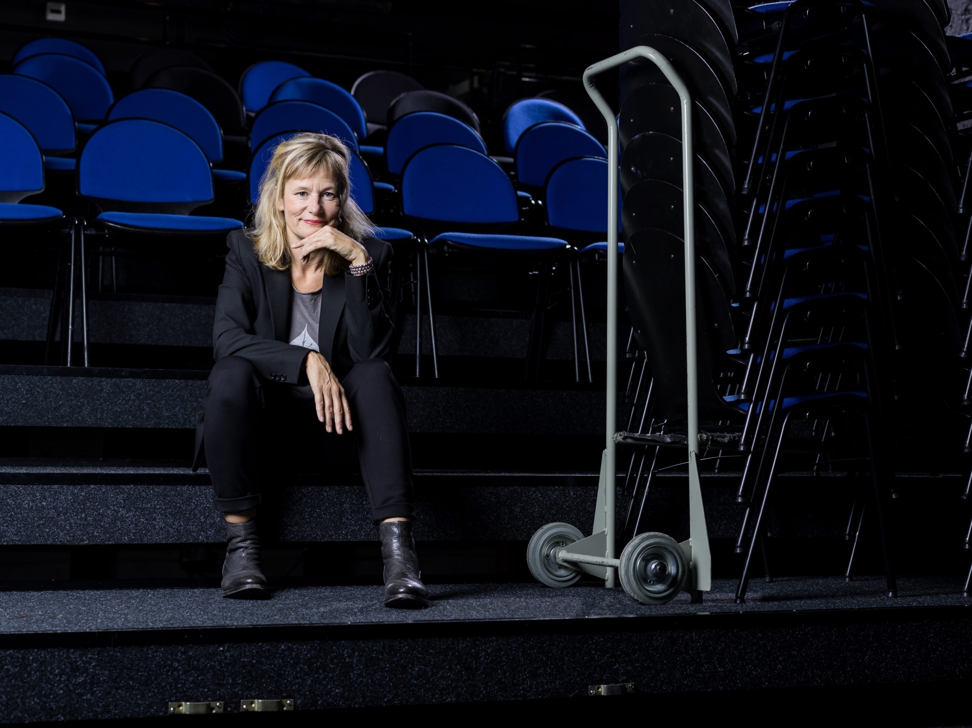 Nathalie Sandoz, au Théâtre du Pommier à Neuchâtel. "Je me sens ici comme à la maison". Photo : Lucas Vuitel