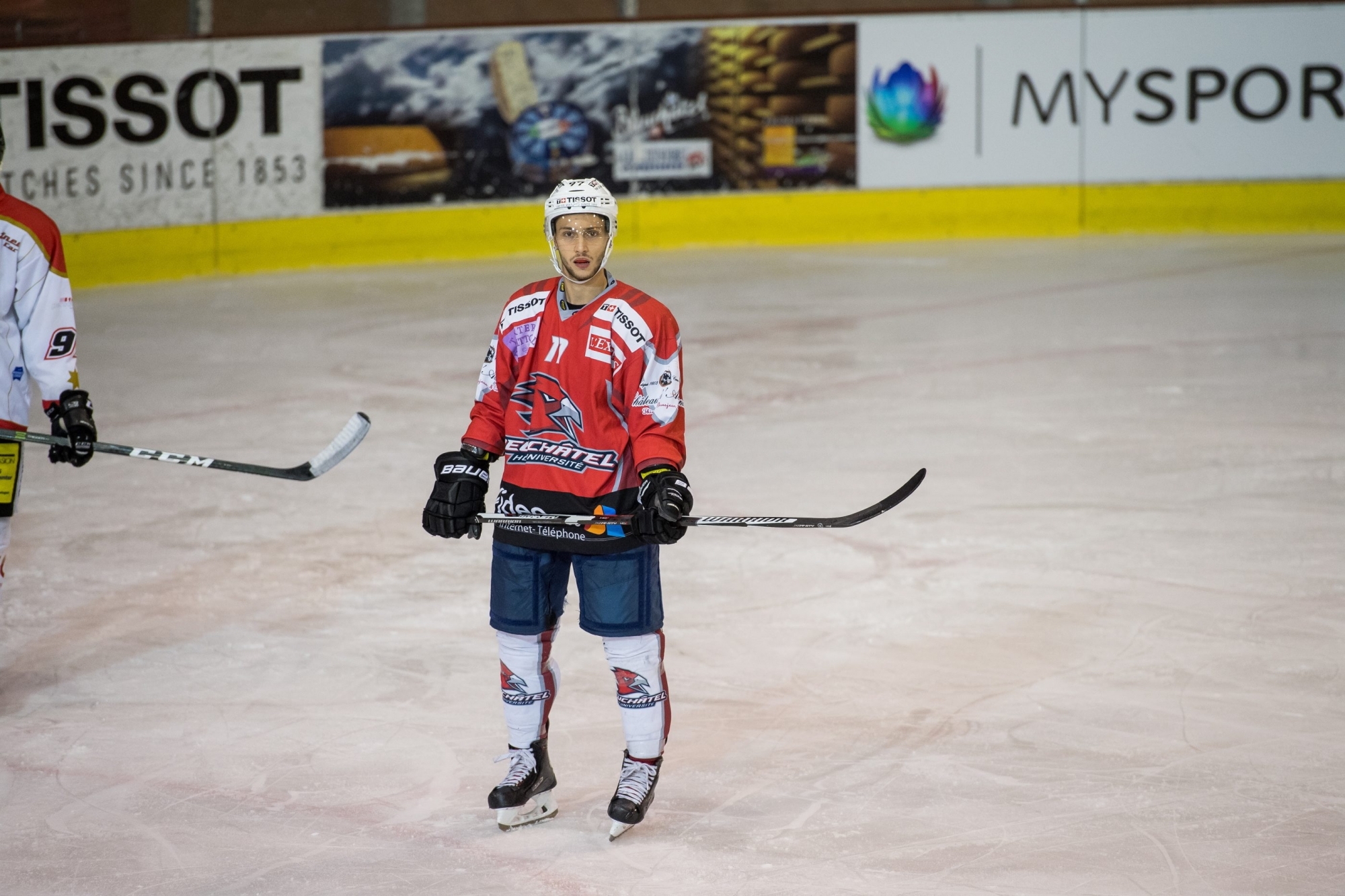 Elton Shala jouera encore avec le HC Université Neuchâtel la saison prochaine.