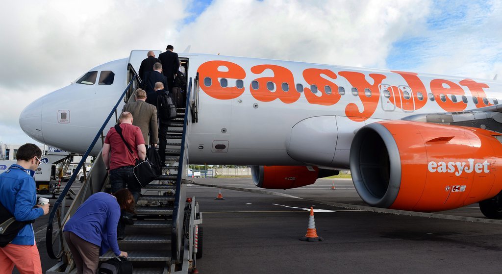 Le passager a pu s'introduire dans l'avion sans être inquiété par les agents de sécurité.