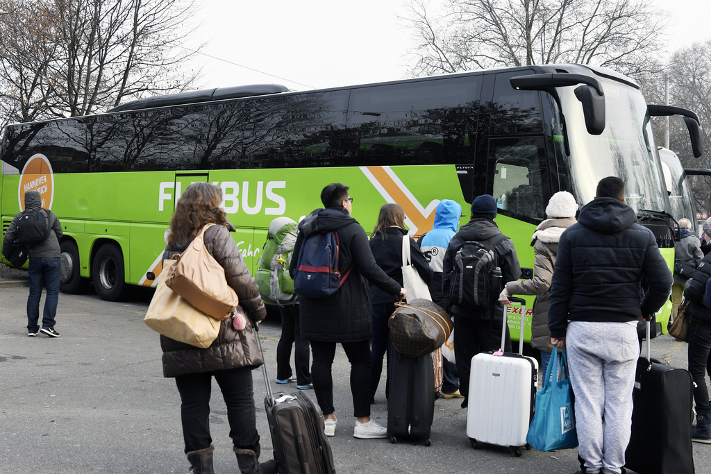 Suivant le Conseil fédéral, le Conseil des Etats a estimé qu'il n'y a aucun besoin d'agir et qu'une libéralisation sans condition ne bénéficierait ni aux passagers ni aux transports publics dans leur ensemble. (illustration)