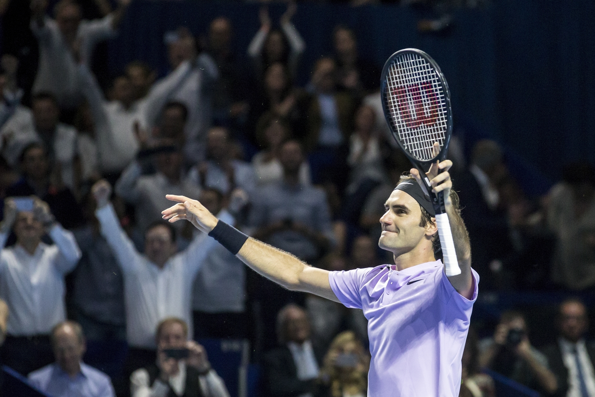 Roger Federer fait son retour, lui qui avait fait l'impasse sur le Masters 1000 de Paris après sa victoire à domicile à Bâle. 