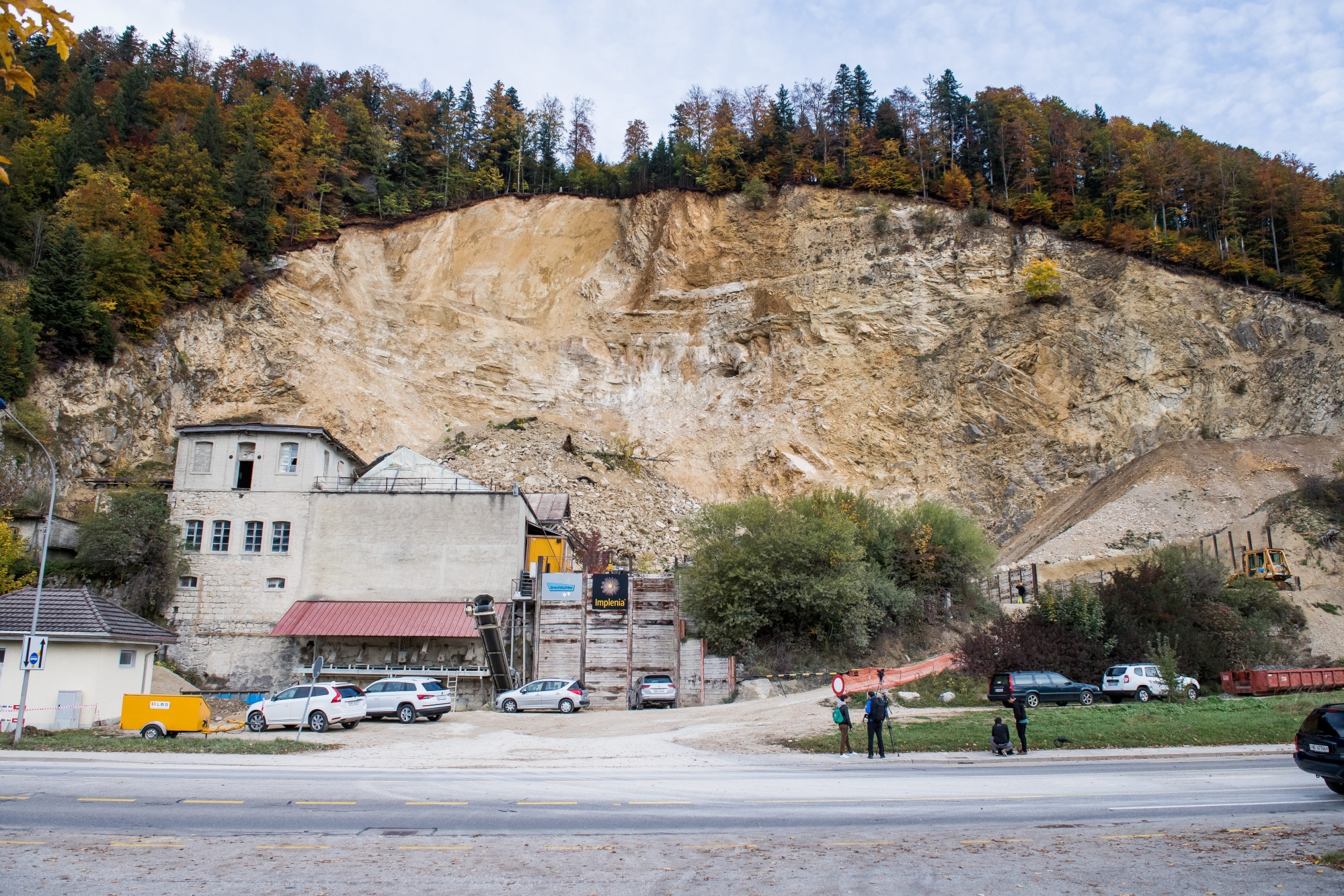 La carrière du Col-des-Roches après l'éboulement du 3 octobre.