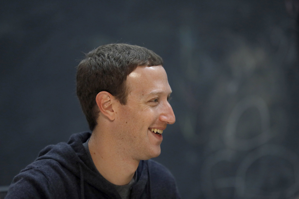 Selon Mark Zuckerberg, "aujourd'hui, beaucoup de gens ne croient plus en l'idée" que la technologie puisse placer un peu de pouvoir entre leurs mains. 