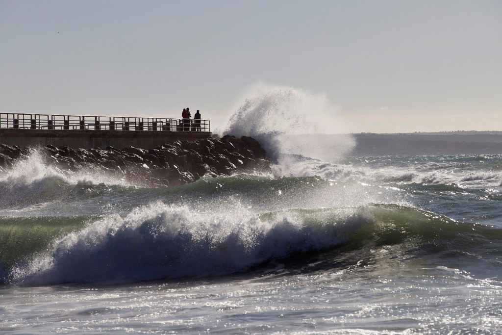 Des vents jusqu'à 120 km/h et des vagues de dix mètres ont été enregistrés en Espagne.