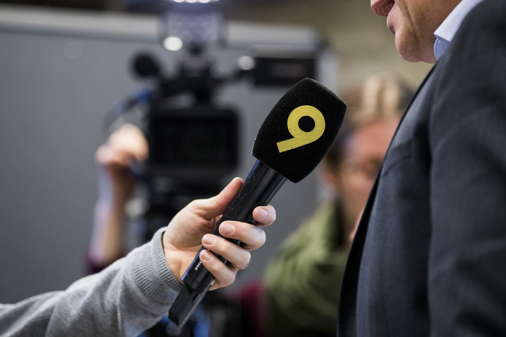 En Suisse romande, si l'initiative passe, "seules quatre radios régionales continueront d'être exploitées au lieu des douze actuelles et des cinq chaînes TV. (illustration)