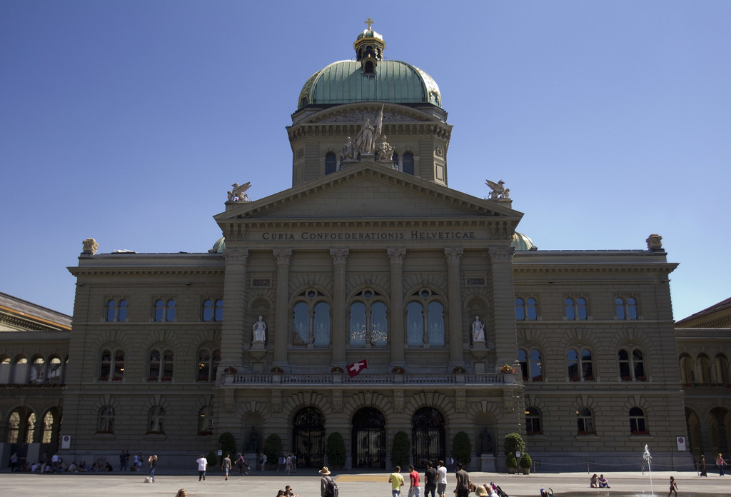 Les 14-25 ans vivant en Suisse peuvent proposer des idées de réforme aux élus fédéraux.