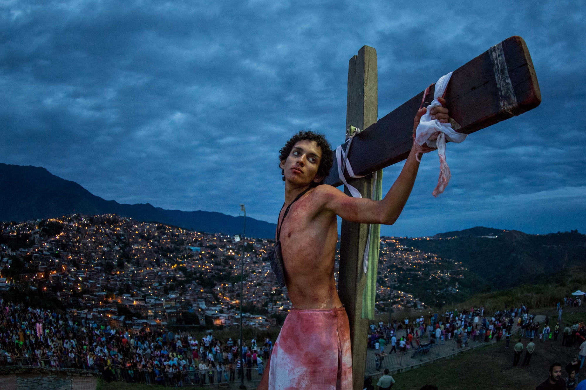 Une reconstitution de la crucifixion au Venezuela.