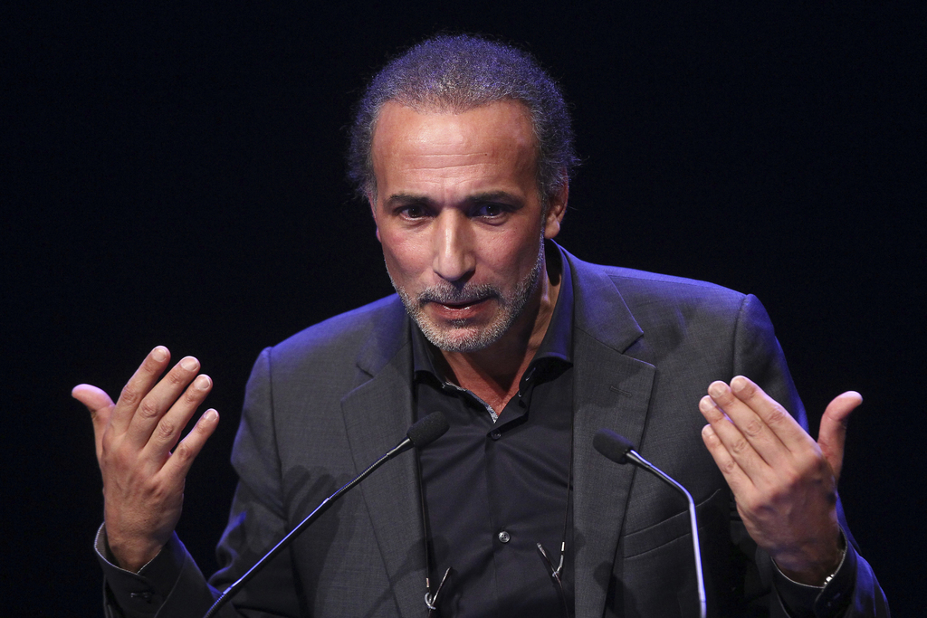 C'est la première plainte de ce genre qui vise Tariq Ramadan en Suisse.