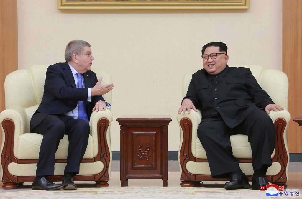 Le président du CIO Thomas Bach a rencontré le dirigeant nord-coréen Kim Jong-un à Pyongyang.