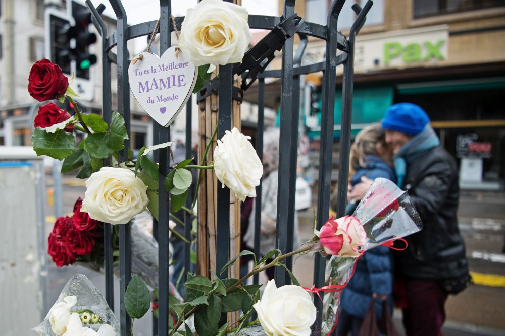 Les proches de Josette lui ont rendu hommage ce mardi sur l'avenue Léopold-Robert.