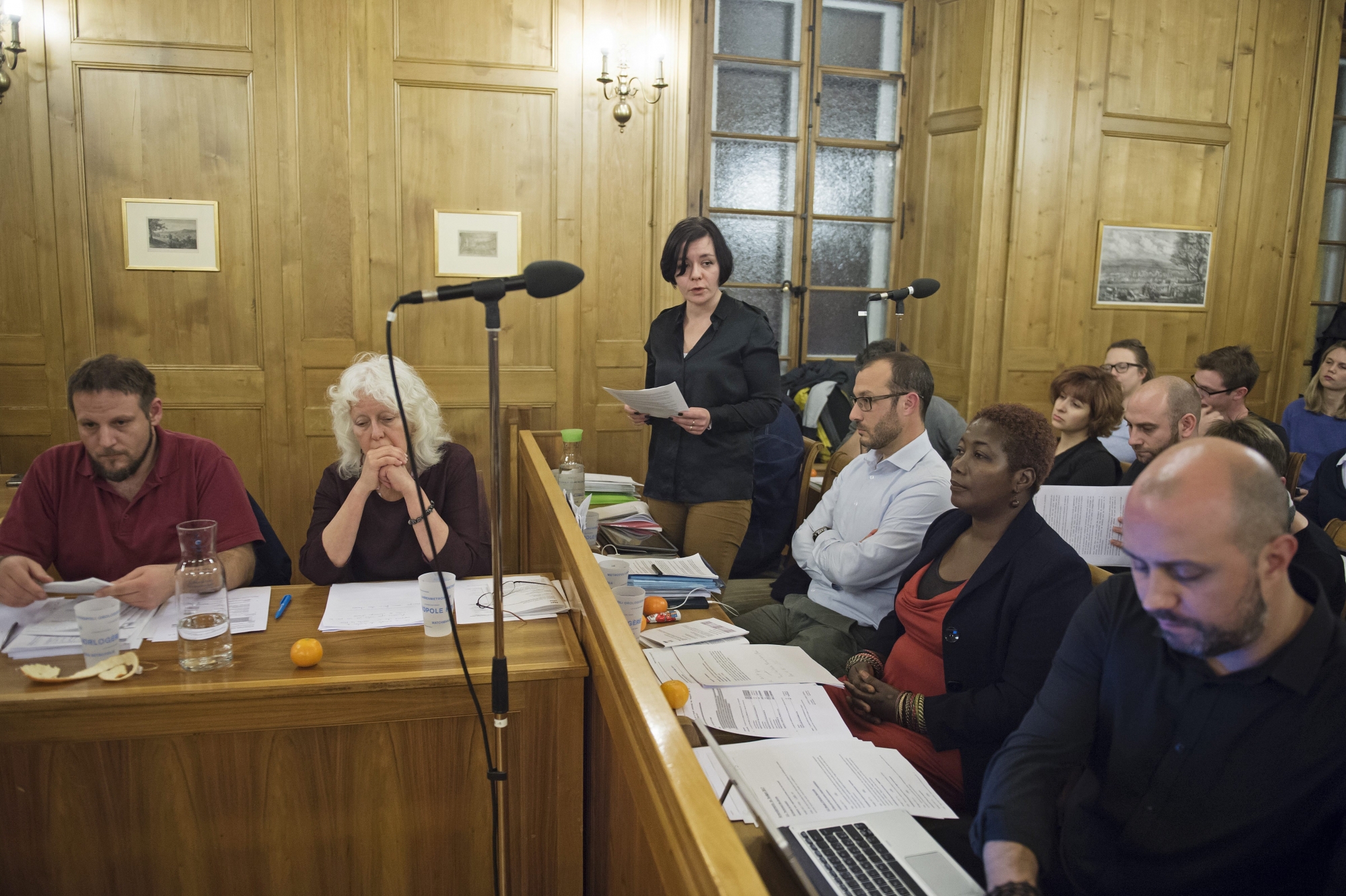 Le Conseil général de La Chaux-de-Fonds, avec tout à gauche son nouveau président Alain Vaucher.