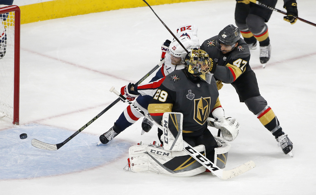 Luca Sbisa et ses coéquipiers des Golden Knights se sont inclinés en finale de la Coupe Stanley face aux Capitals.