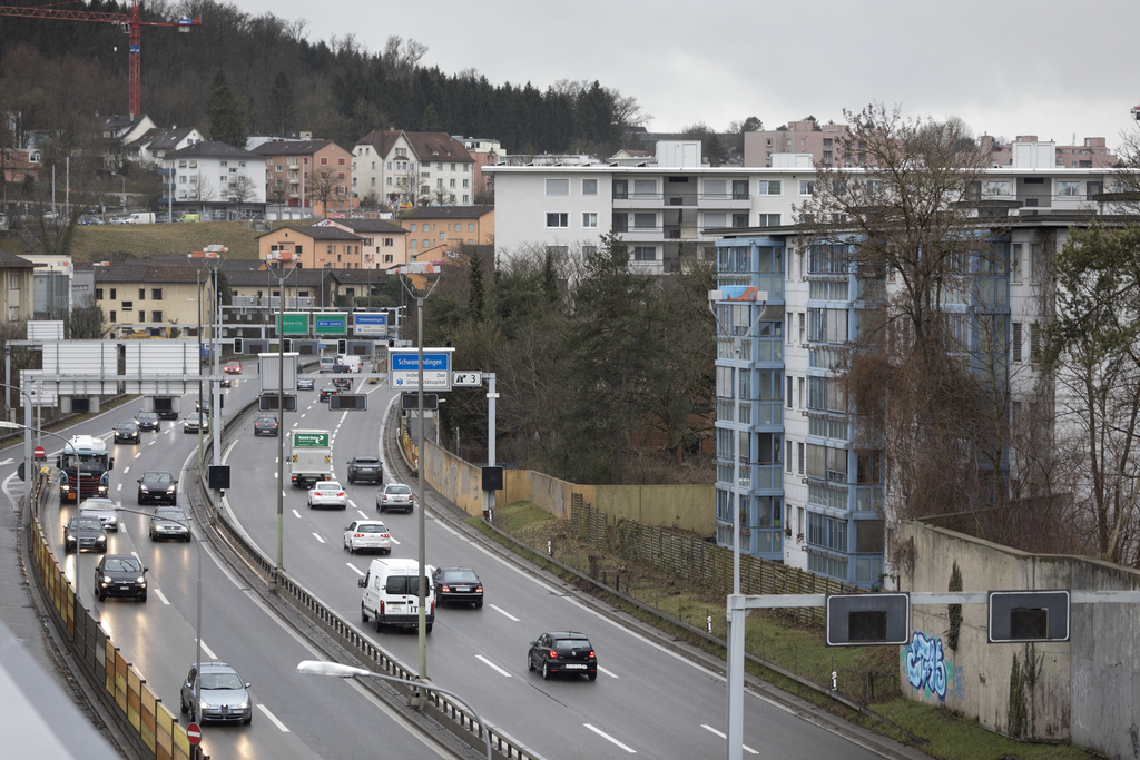 Le trafic allant vers Zurich pourrait ainsi circuler sur l'étage du bas et celui allant vers Berne sur l'étage du haut.