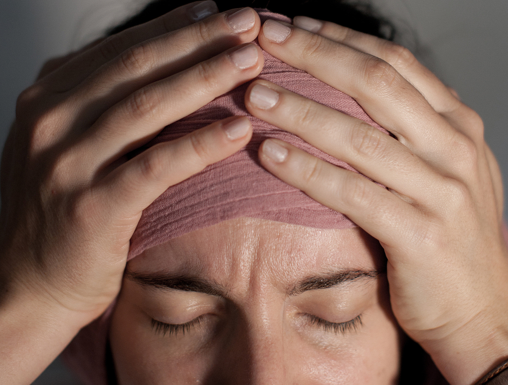 La migraine survient à l'âge où la productivité est à son apogée entre 35 et 45 ans.