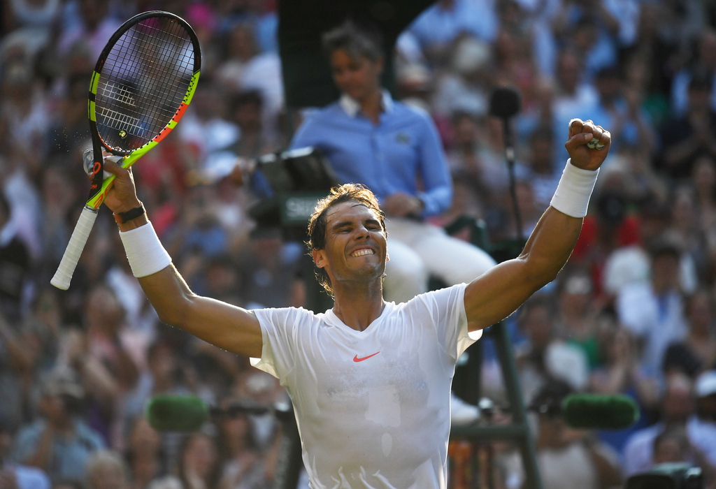 En battant le Tchèque Jiri Vesely 6-3 6-3 6-4, Nadal s'est offert son premier quart de finale à Wimbledon depuis 2011.