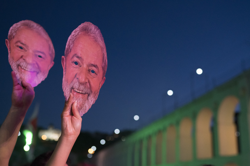 Lula est crédité de plus de 30% des intentions de vote, près du double de ses principaux concurrents.