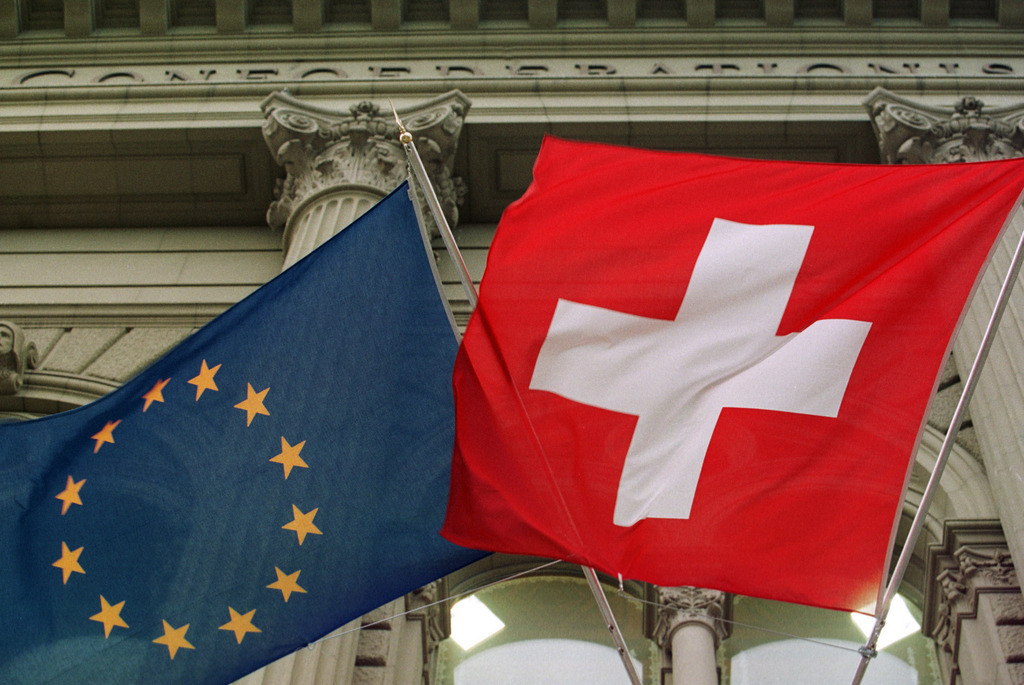 Une majorité de Suisses est favorable à trouver un accord-cadre avec l'Union européenne, les Romands en tête.