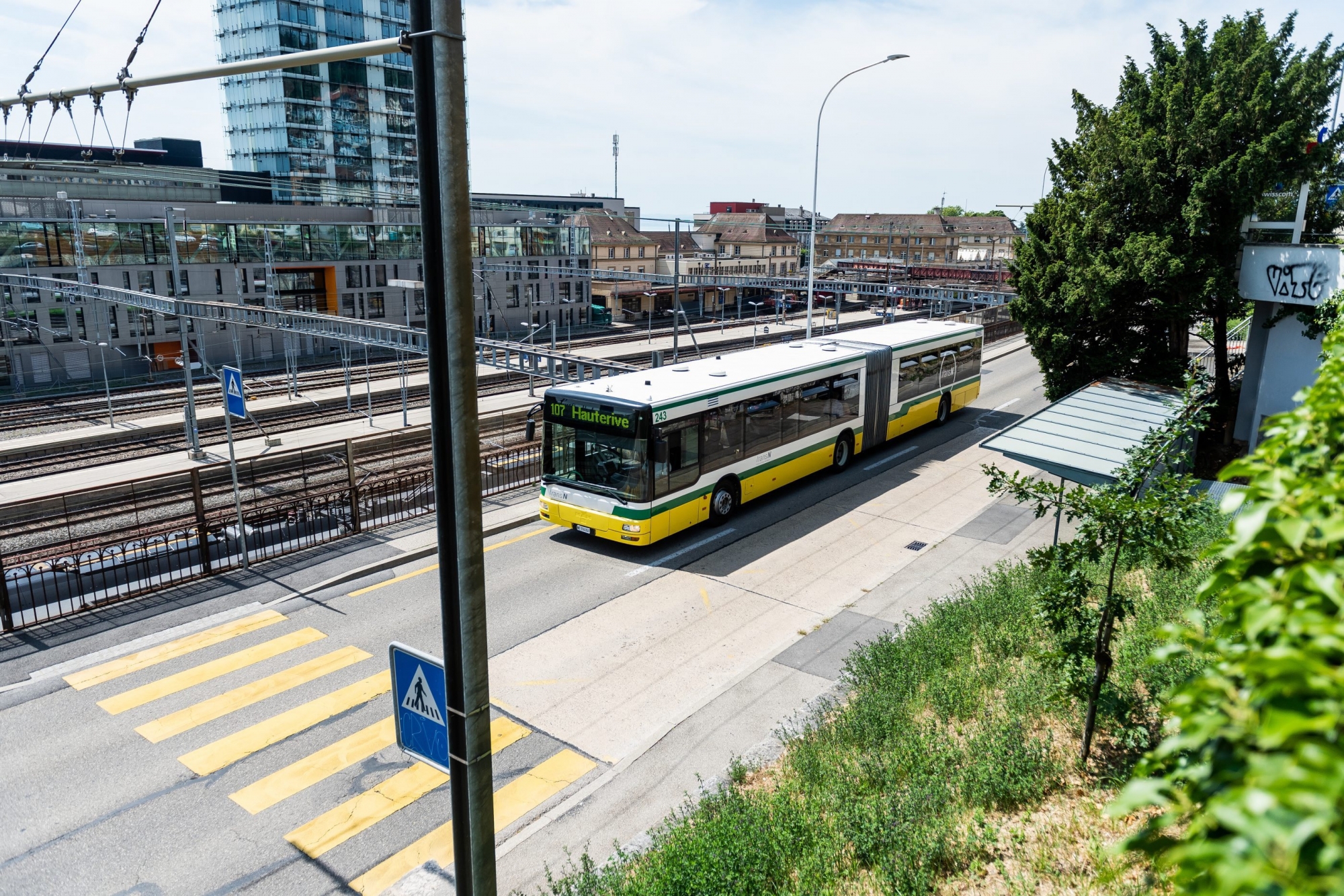Une initiative veut instaurer des transports publics gratuits dans le canton de Neuchâtel.