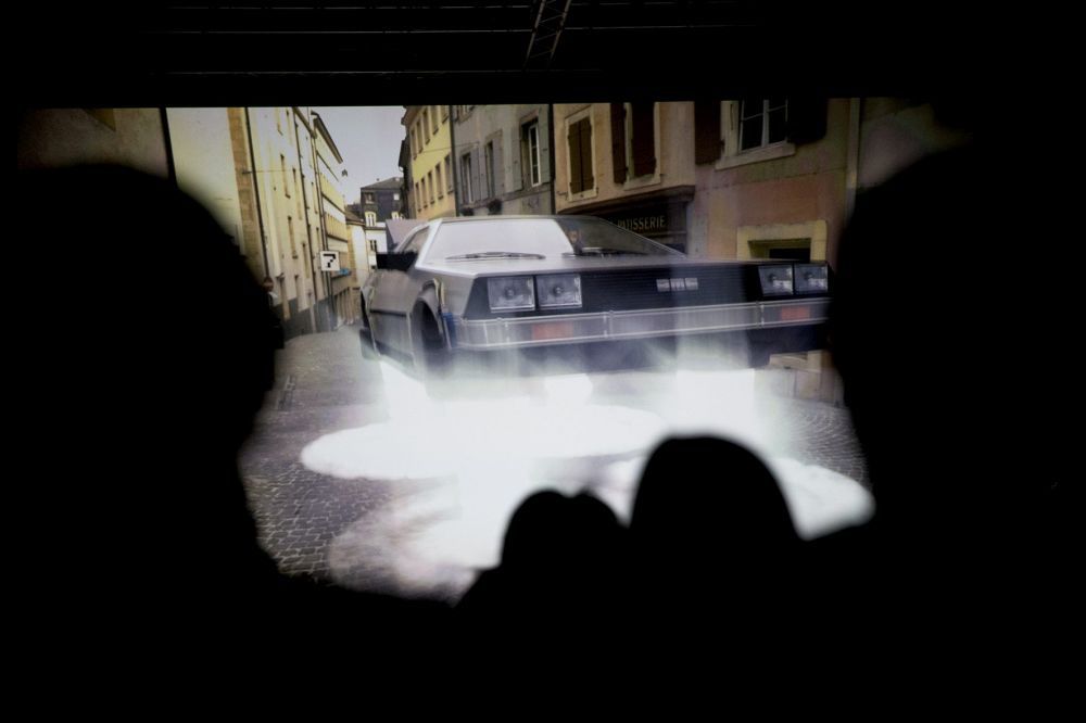 Une DeLorean a décollé de la rue des Chavannes ce samedi soir au temple du Bas.