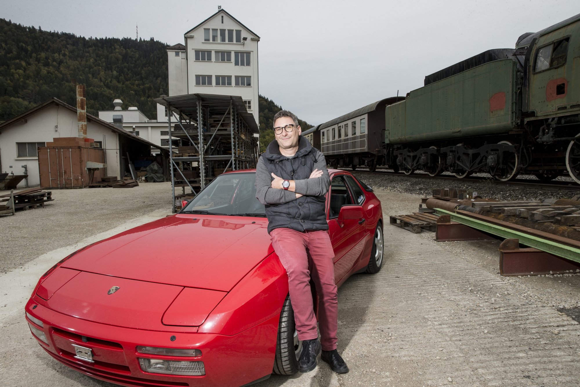 Christophe Waelti a craqué pour cette Porsche de 1993. Le début d’une passion pour la marque allemande.