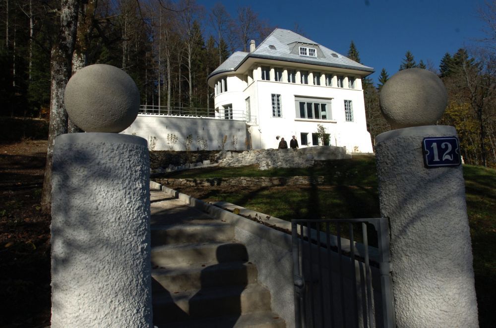 A La Chaux-de-Fonds, la Maison blanche restaurée a été inaugurée en octobre 2005.  