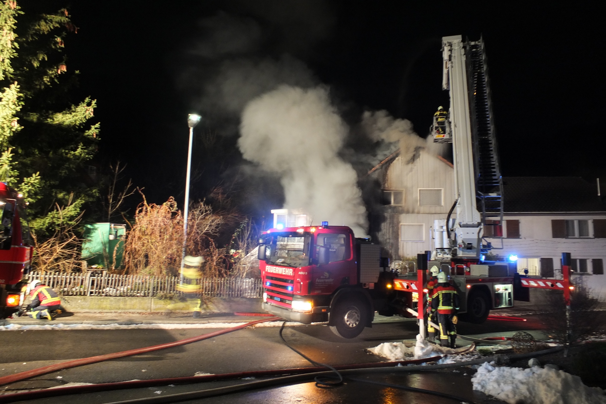 L'incendie s'est déclaré à 01h15 dans l'immeuble de la commune saint-galloise.