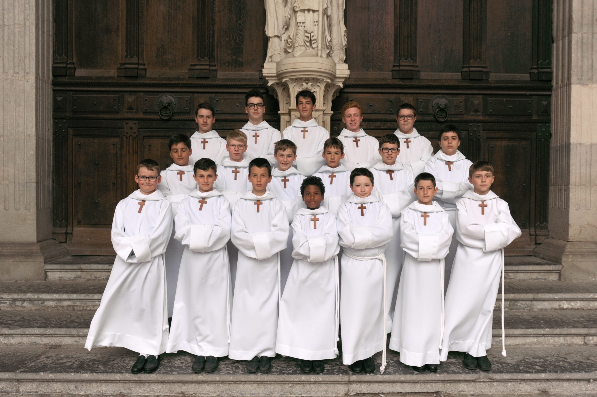 Les Petits Chanteurs à la Croix de Bois donnent une soixantaine de concerts par année.