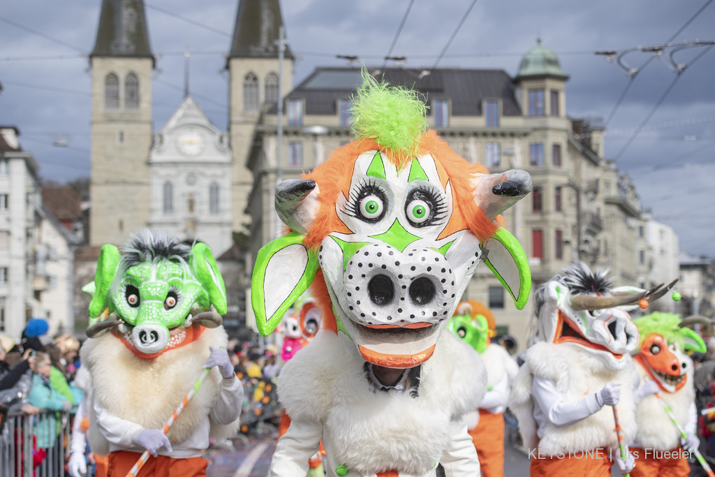 Le carnaval de Lucerne est le deuxième plus important de Suisse après celui de Bâle.