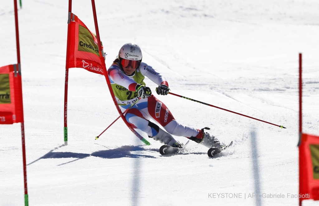 Wendy Holdener termine première du classement provisoire du slalom de Soldeu.