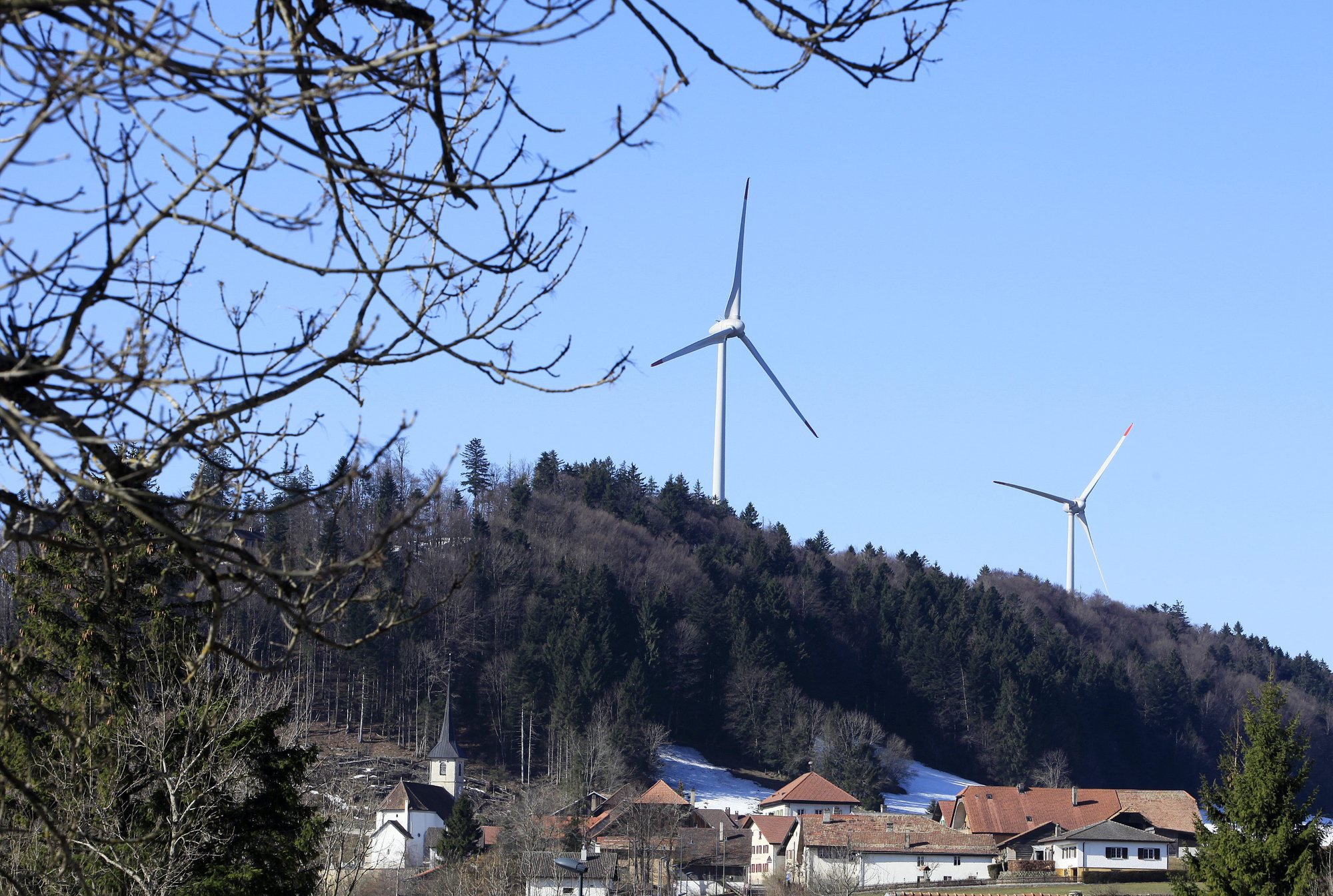 Les éoliennes du parc de Saint-Brais.