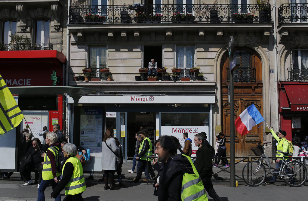 Quelque 6300 manifestants ont été recensés dans tout le pays, contre 282'000 le 17 novembre.