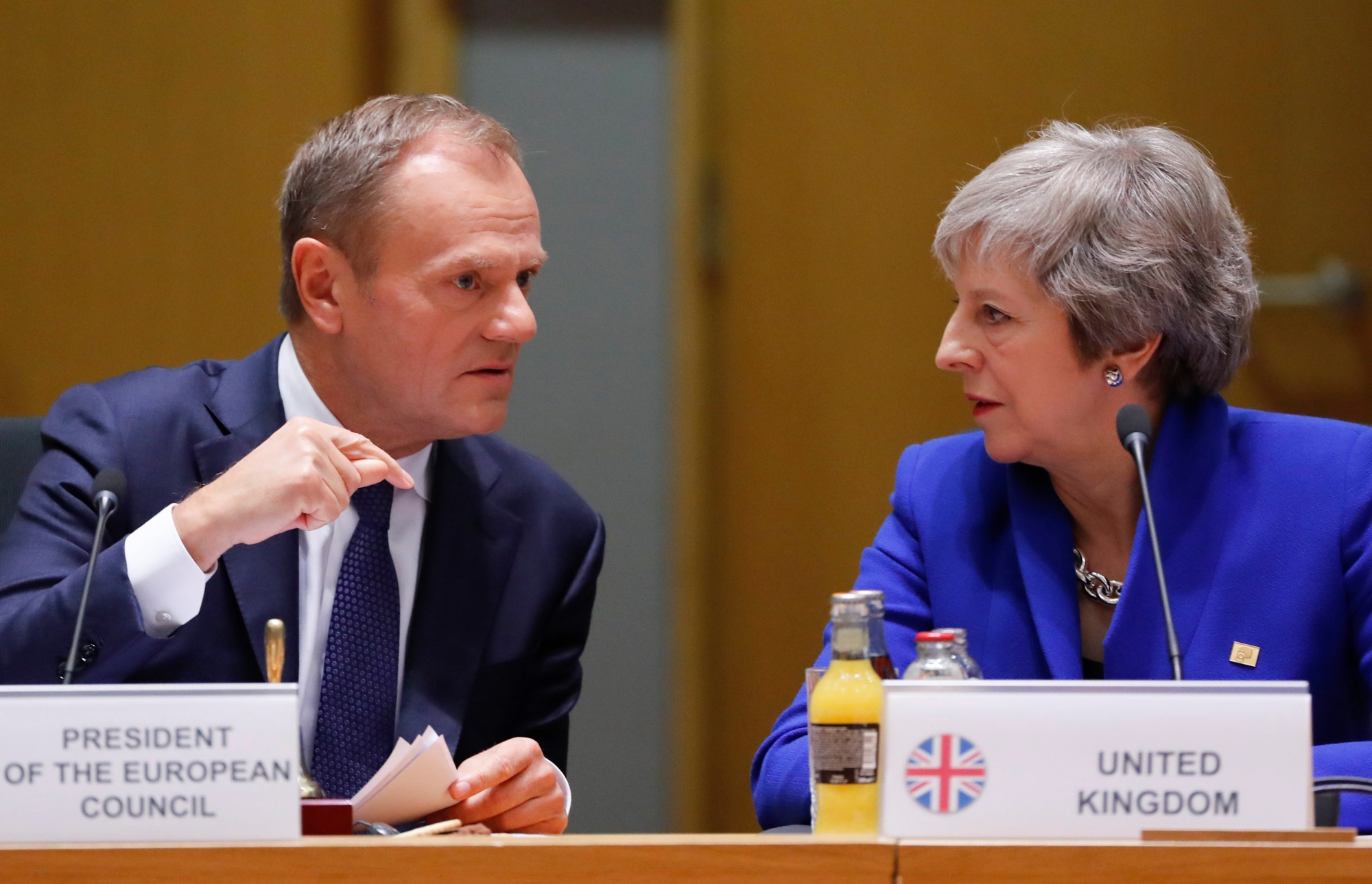 epa07486178 (FILE) - British Prime Minister Theresa May (R) and European Union Council President Donald Tusk (L) talk during the European council in Brussels, Belgium, 25 November 2018 (reissued 05 April 2019). Reports on 05 April 2019 state British Prime Minister Theresa May has written to European Council President Donald Tusk, requesting a delay until 30 June to Brexit. The Brexit delay request comes ahead of a EU leaders summit on 10 April.  EPA/OLIVIER HOSLET / POOL (FILE) BELGIUM EU BRITAIN BREXIT